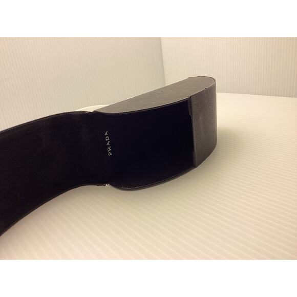 Prada Clear Cat Eye Sunglasses SPR 19M With Case - Picture 14 of 16